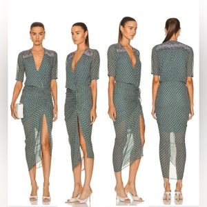 **SOLD** Veronica Beard Mariposa Dress
Size 6 - Sea glass Color Multi